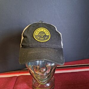 Salt Life Hat Snap Back Ball Cap Black Yellow Mesh Trucker Patch Logo Adjustable